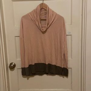 Chico’s long sleeve top cowl neck